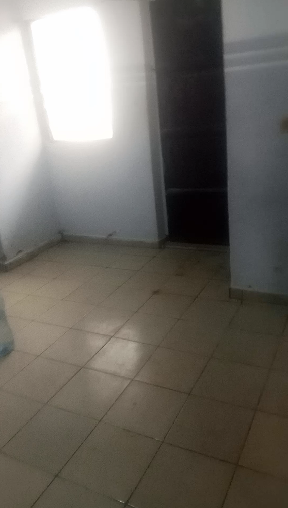 room toilet kitchen for rent in dirty south buea