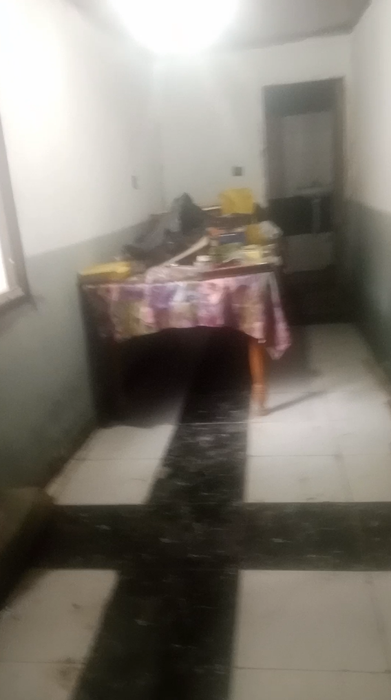 room toilet for rent in untarred malingo buea