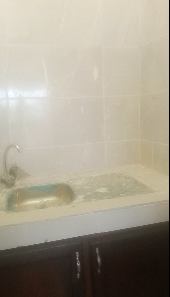 room toilet kitchen for rent in untarred malingo buea