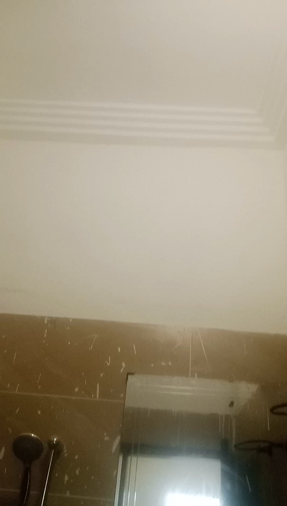 room toilet kitchen for rent in untarred malingo buea