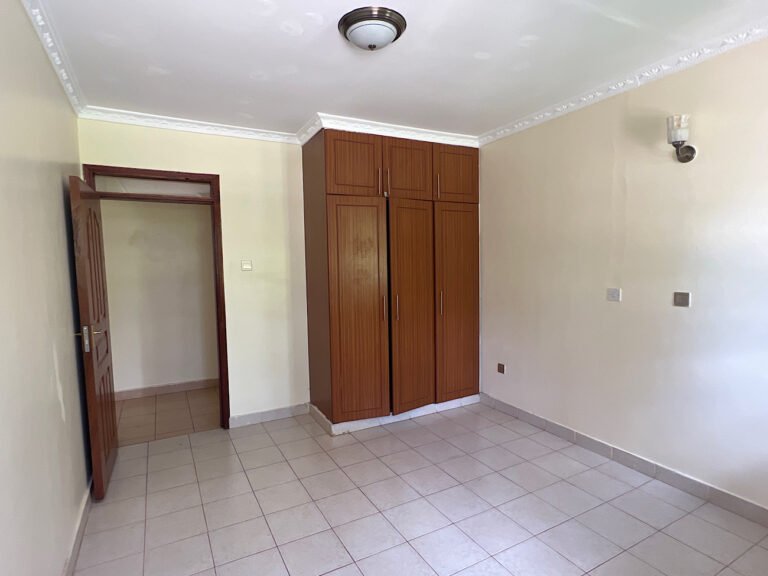 classic room toilet kitchen for rent in molyko around ub junction