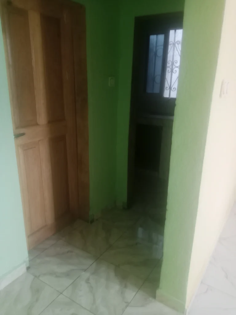 classic studio for rent in mayor street