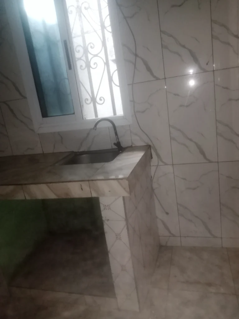 classic studio for rent in mayor street